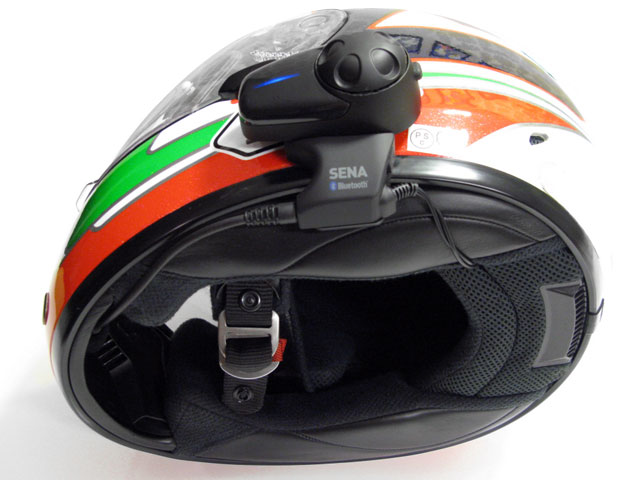SENA Bluetooth Japan公式サイト   SMH   ヘルメット装着例